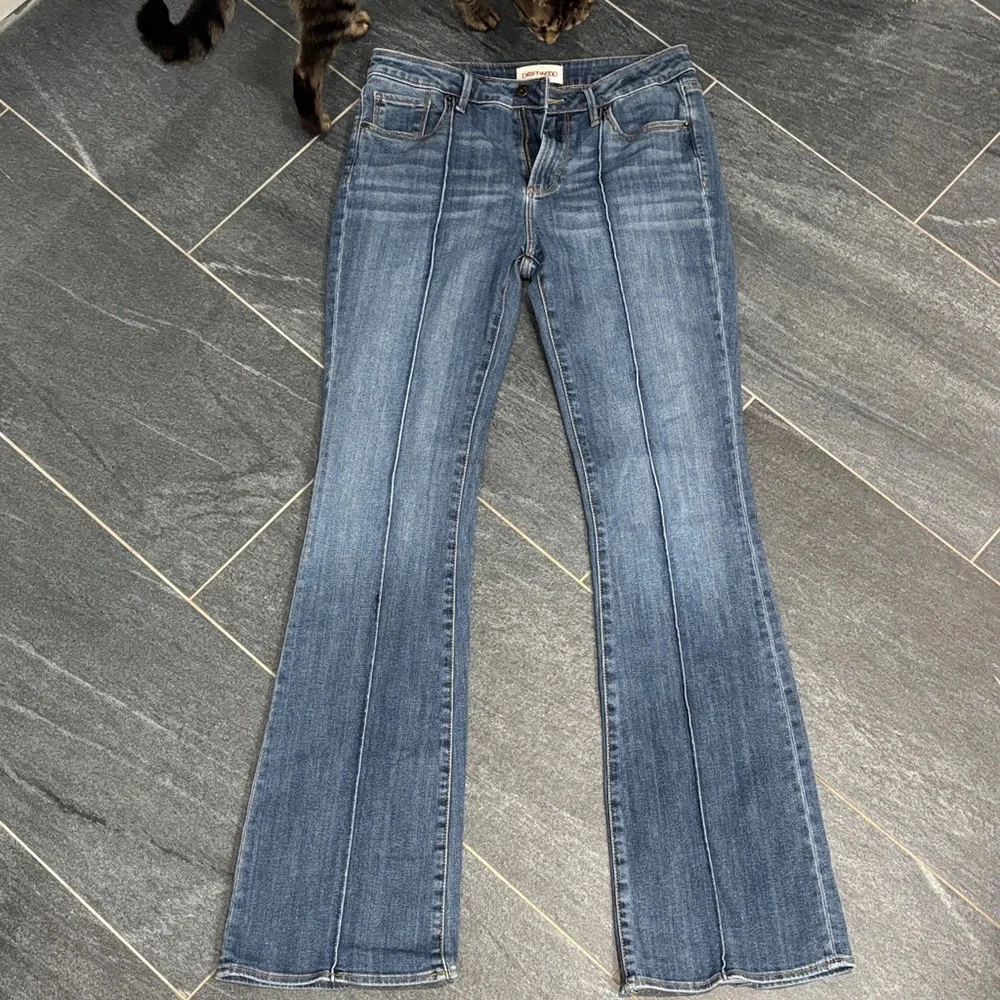 DRIFTWOOD Rosie Flare Women's Jeans 34L - Picture 1 of 10